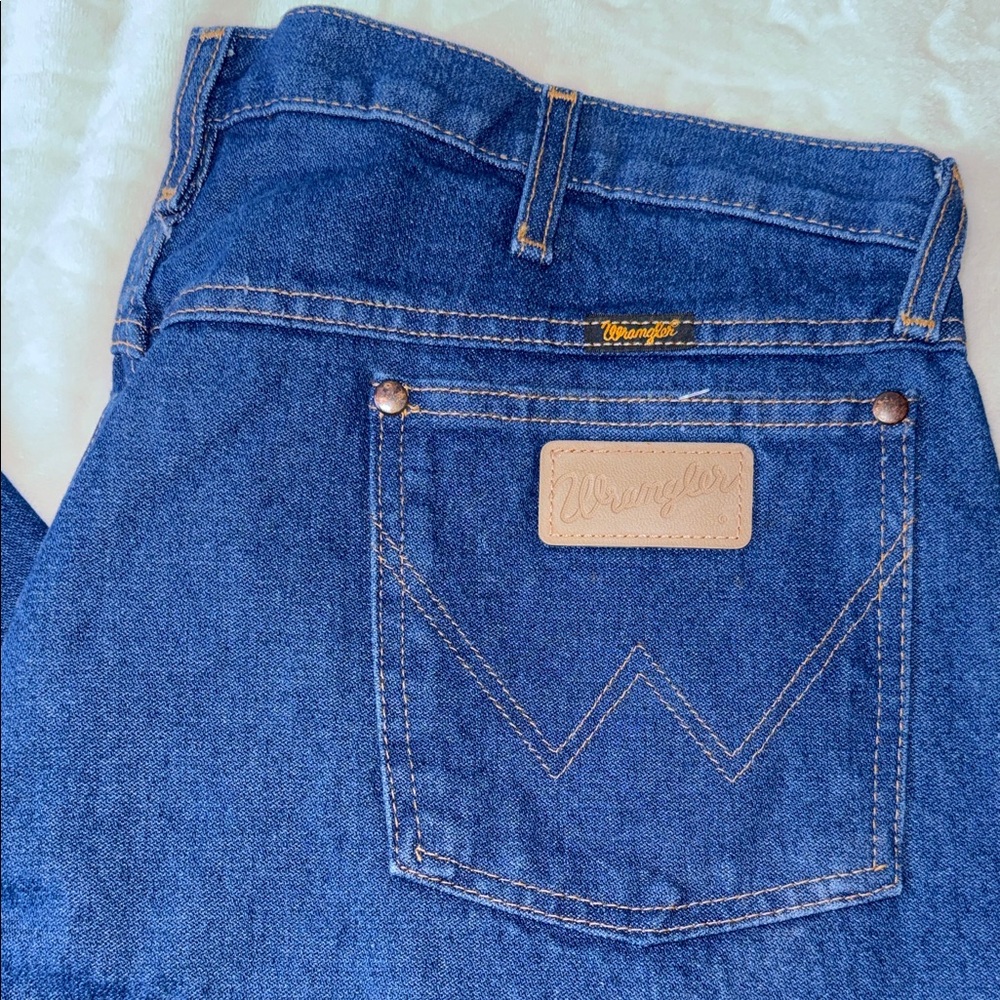 Men's Blue Wrangler Jeans 40x30 - Picture 2 of 6